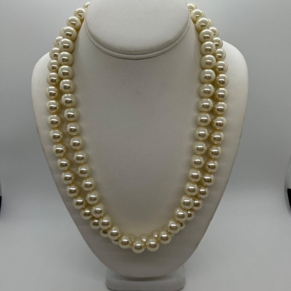 Vintage Faux Pearl Necklace Double Strand Creamy White Glass Beaded Choker 20 In - Picture 13 of 13